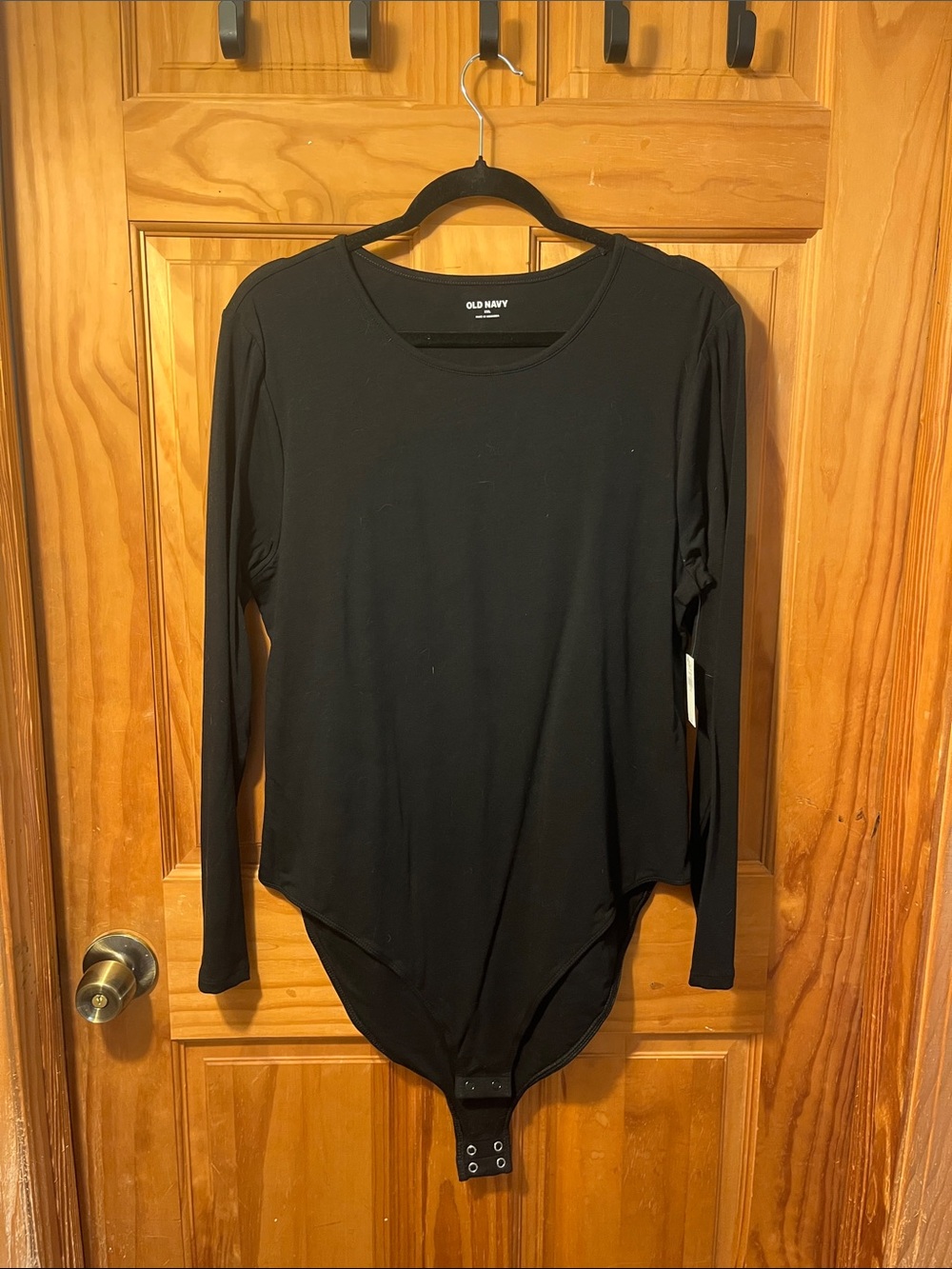 Old Navy Black Long Sleeve Scoop Neck Bodysuit